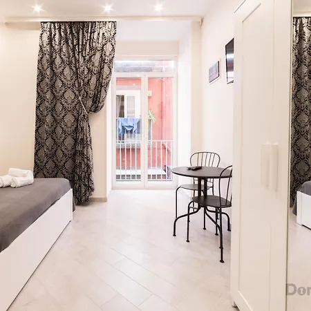 Apartamento Dimora Sergente Maggiore By Domusextra